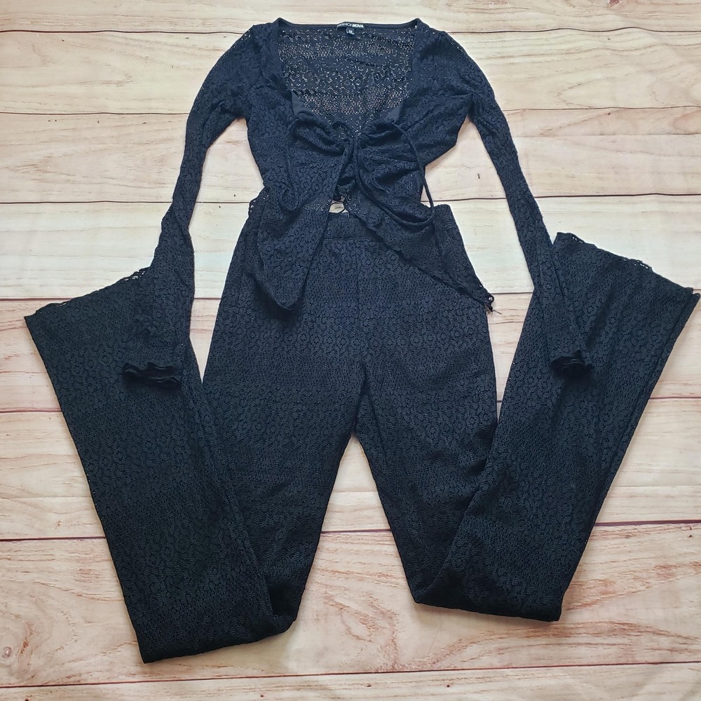 Fashion Nova Two Piece Set Womens M Black Lace Tie V-Neck Top Pants Slim Fit